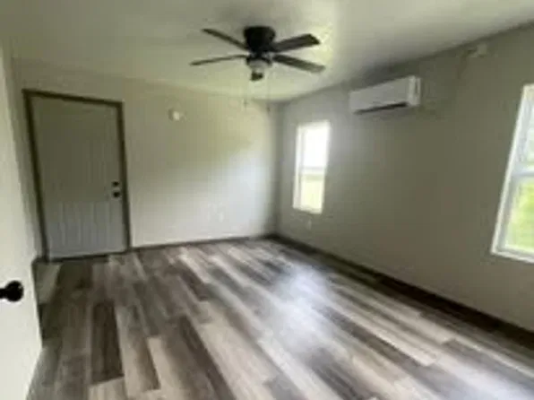 335 State Hwy W, Exeter, MO