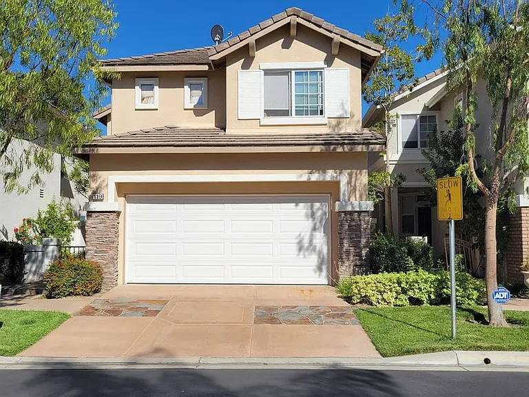 119 Cape Victoria — Photo 1
