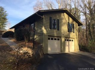 11 Greenbriar Rd, Asheville, NC 28805