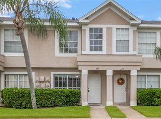 327 Kensington Lake Cir, Brandon, FL 33511