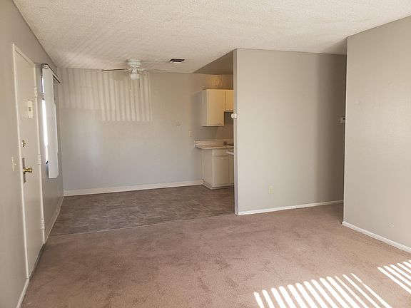 3rd image of 826 N Juniper St APT 14