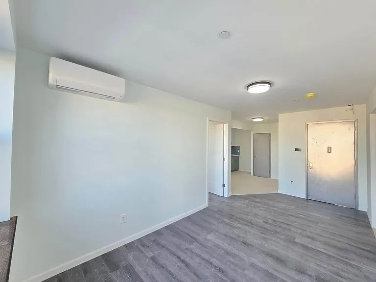 7910 4th Ave #2R — Photo 9