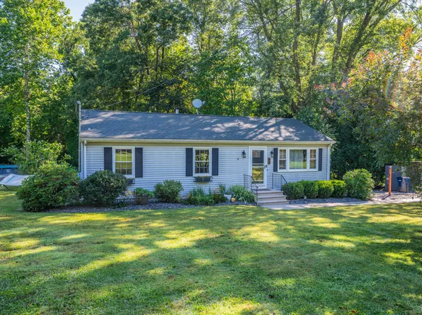 68 Hartford Avenue, Granby, CT 06035