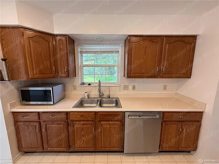 4311 Limerick Ln — Photo 17