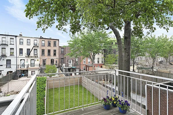 Rented by Compass | media 15