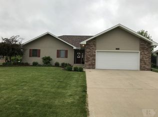 1103 11th St SW, Humboldt, IA 50548