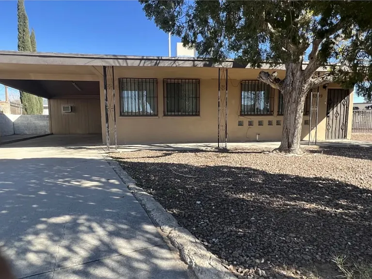 6399 Normandy Dr #A — Photo 4