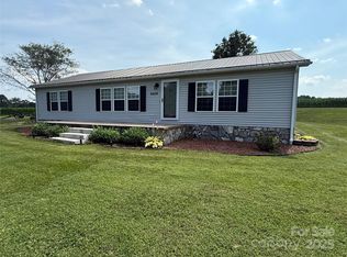 5215 Looper Rd, Granite Falls, NC 28630