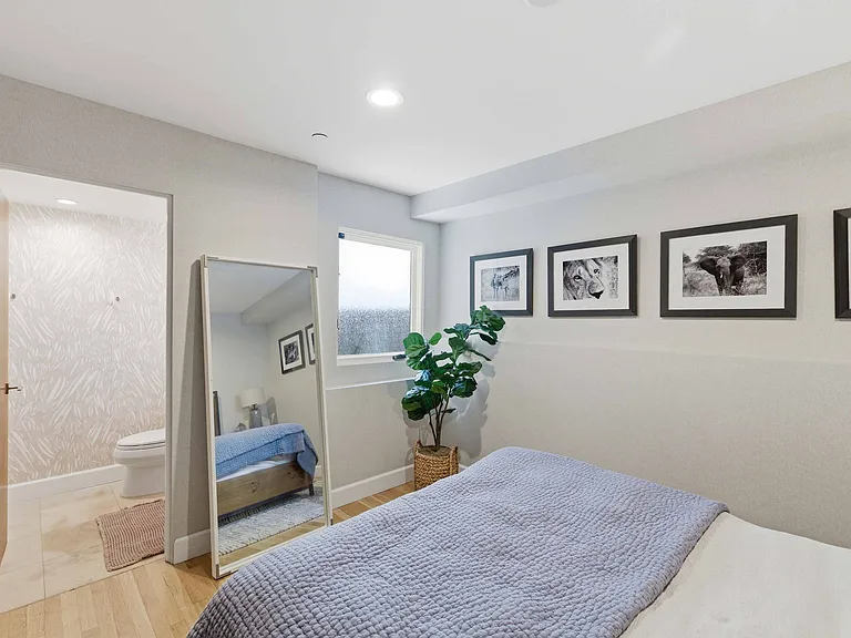 225 36th Pl — Photo 28