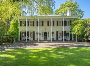 414 SW Edgecliff Rd, Portland, OR 97219