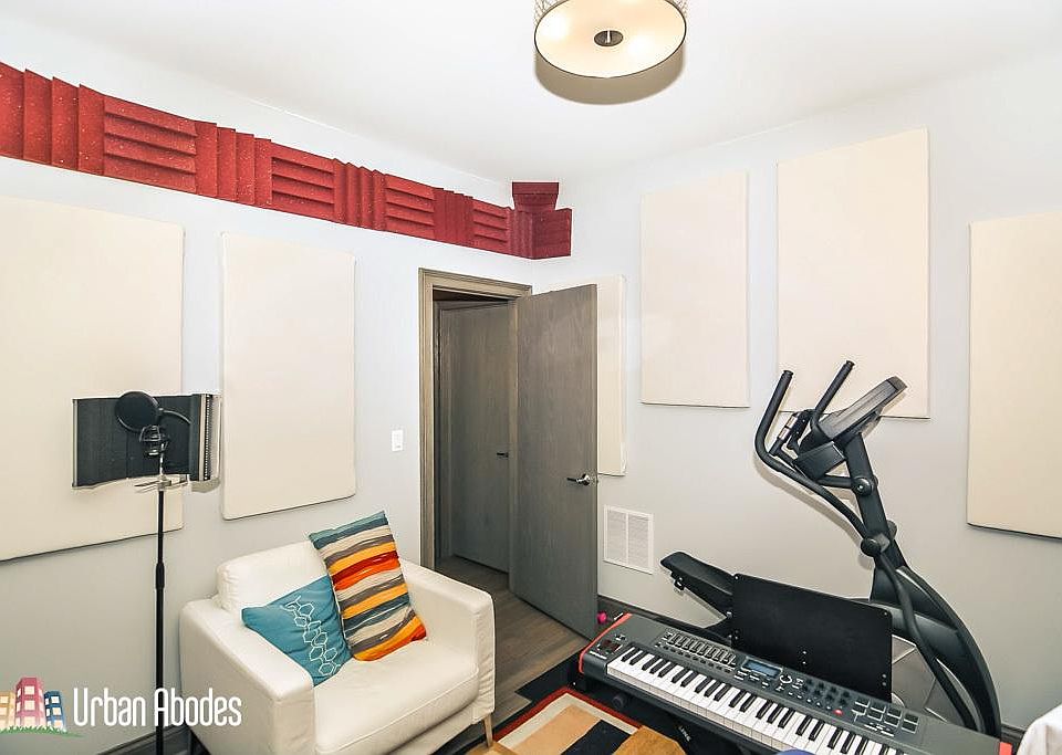 1st image of 4324 N Ashland Ave #Ua2