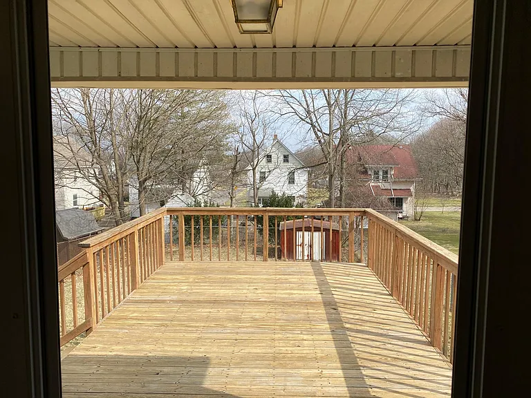 103 S Portland Ave — Photo 36