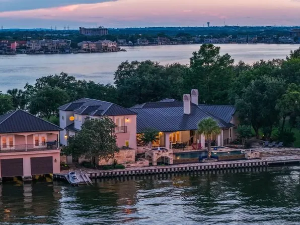 113 Estate Dr, Horseshoe Bay, TX 78657