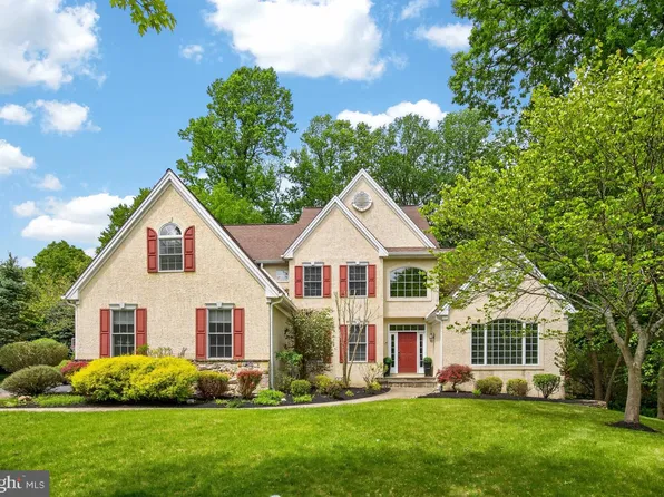 28 Cherry Farm Ln, West Chester, PA 19382