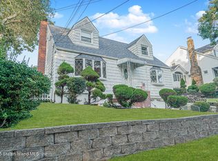 103 Acacia Ave, Staten Island, NY 10308
