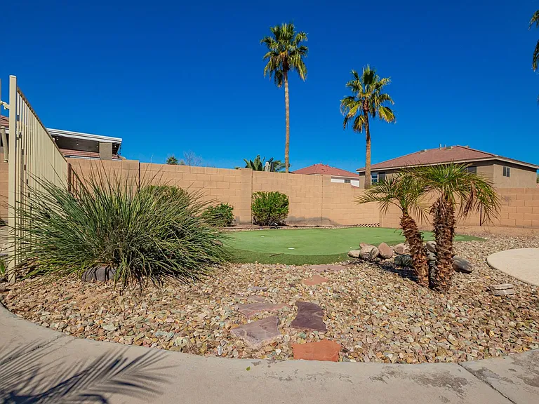 1310 E Beth Dr — Photo 52