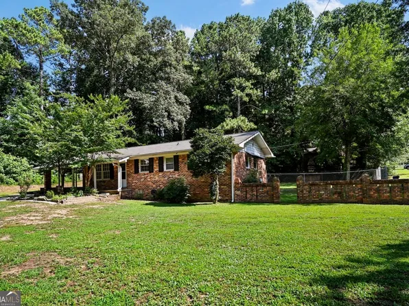 7039 Rockbridge Rd, Stone Mountain, GA 30087