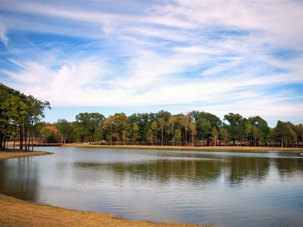 13140 Sunrise Cir, Malakoff, TX 75148
