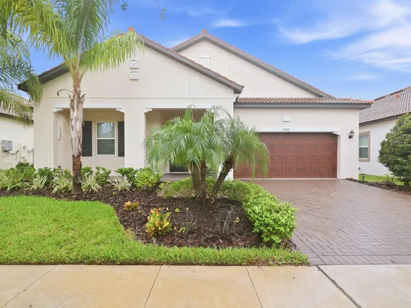 17316 Scuba Crest St, Wimauma, FL 33598