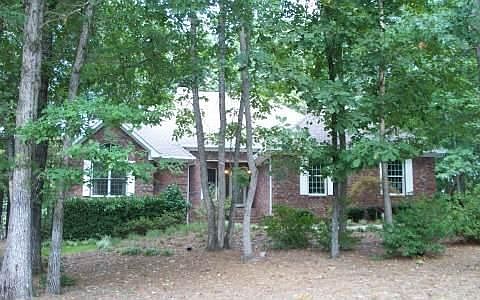 3rd image of 128 Grand Oaks Dr