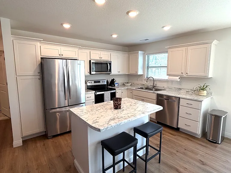 5406 Sweetgum Cir — Photo 2