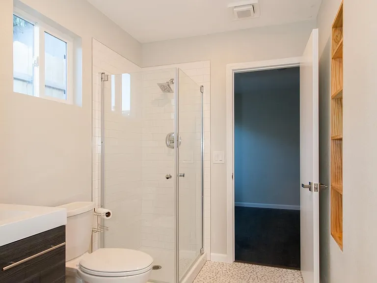 4358 Aragon Dr — Photo 9