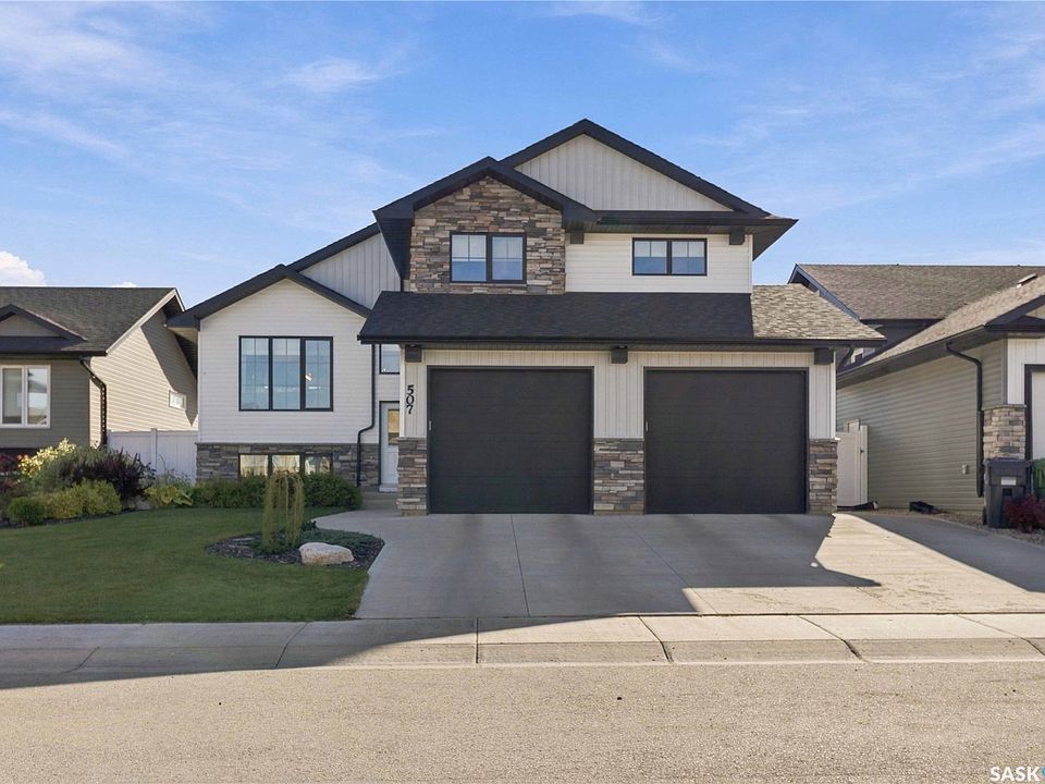 1st image of 507 Cabrera Way