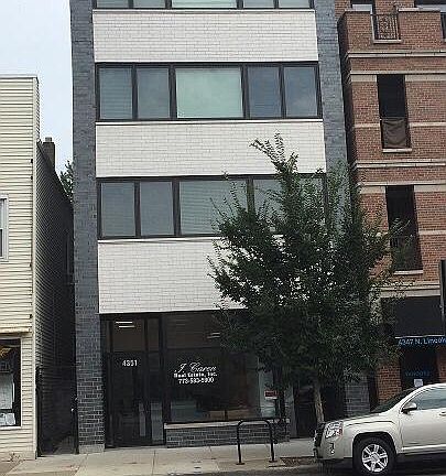 4th image of 4351 N Lincoln Ave #2