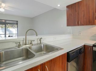 4912 25th St W APT 103, Bradenton, FL 34207