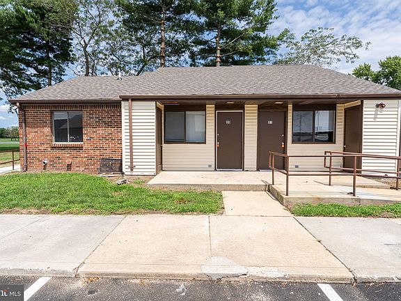 2nd image of 510 S Main St APT 20