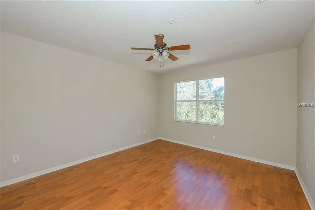 3791 Parkridge Cir — Photo 3