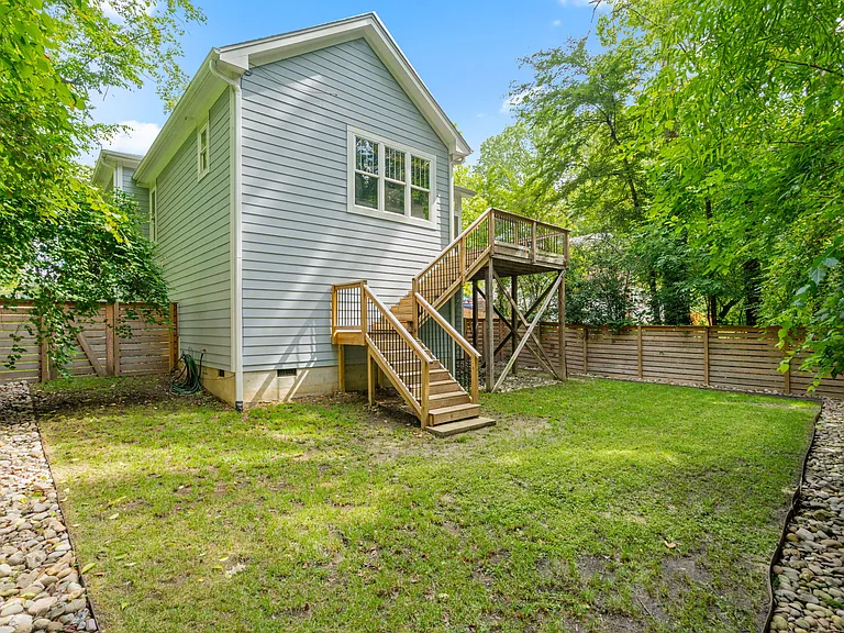 606 E Geer St — Photo 35