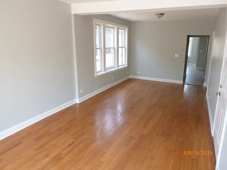 3126 W 54th Pl #2 — Photo 2