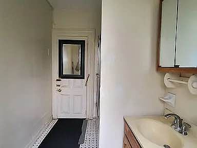 5th image of 1387 Pacific St APT 2