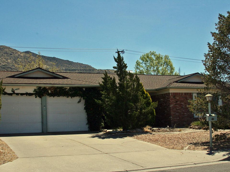 1st image of 3428 Yosemite Dr NE