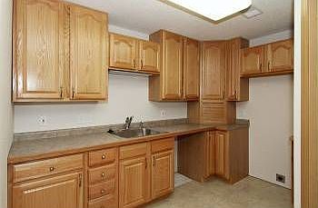 4th image of 3334 Bluebell Ave N