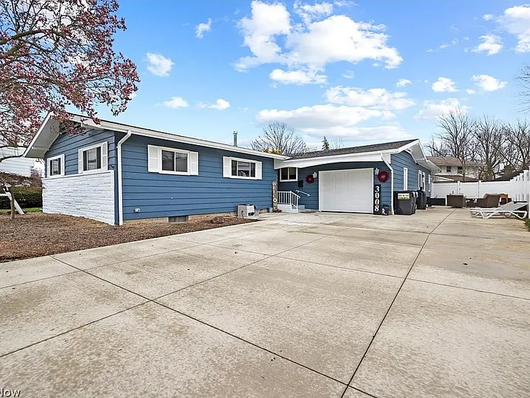 3008 Merriweather Rd — Photo 3