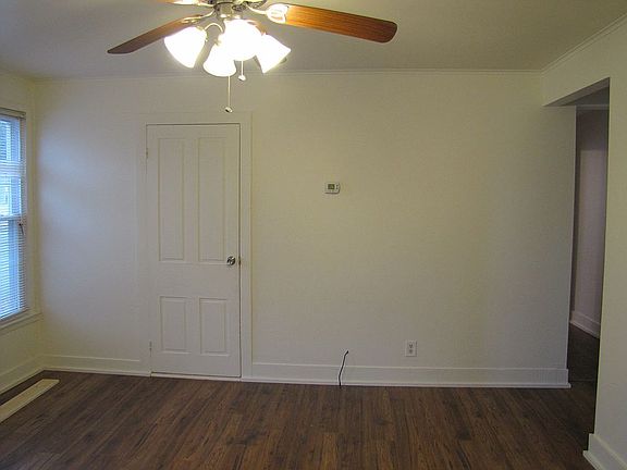 3rd image of 22 Franklin St