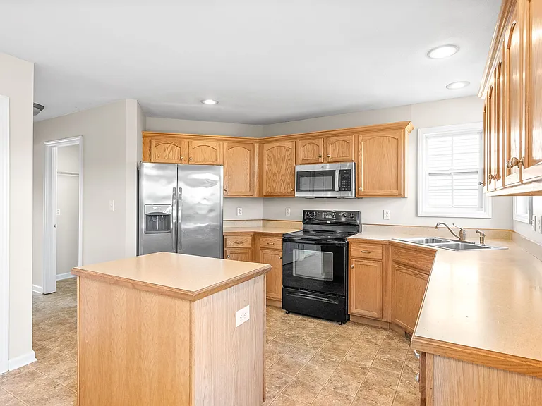 Large Kitchen