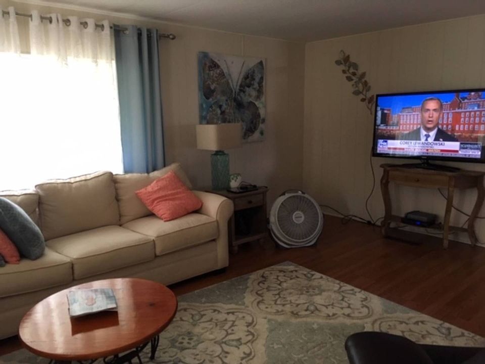 1st image of 660 San Juan Bay