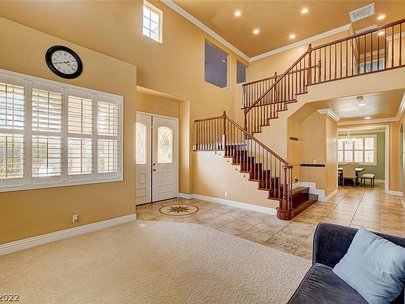 4th image of 6608 Black Oaks St