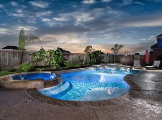 20819 Cameo Rose Dr, Cypress, TX 77433