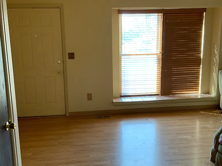 8893 W Star Ave — Photo 5