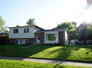 538 Ryan Ln, Dundee, IL 60118