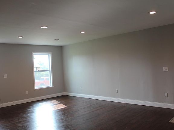 5th image of 12197 Westerly Dr