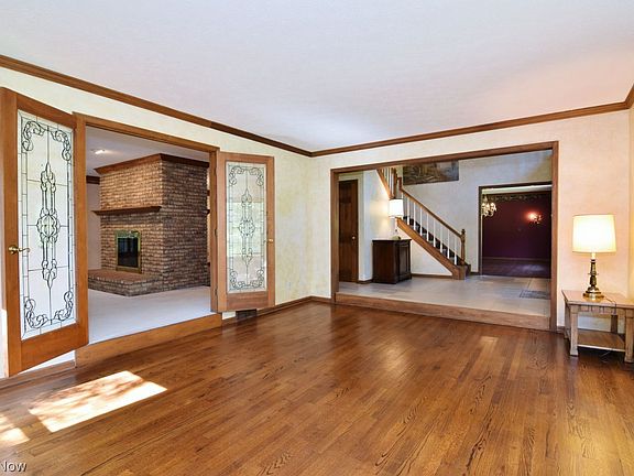 4th image of 20816 S Woodland Rd