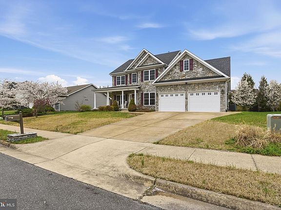 5th image of 226 Summerfield Dr