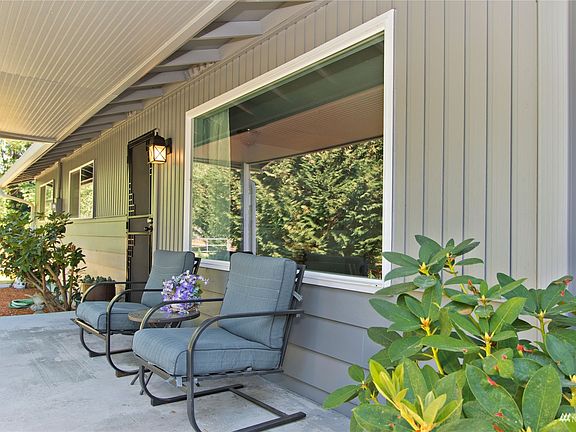 2nd image of 15406 SE Lake Moneysmith Rd