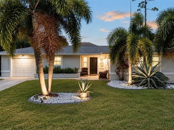 5118 York Ct, Cape Coral, FL 33904