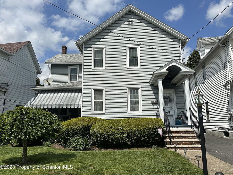 1st image of 2027 Rigg St